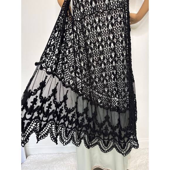 Crochet and lace sleeveless duster black origami by Vivien cardigan medium large - Picture 13 of 16